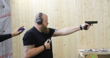 vrnpistol131005-120